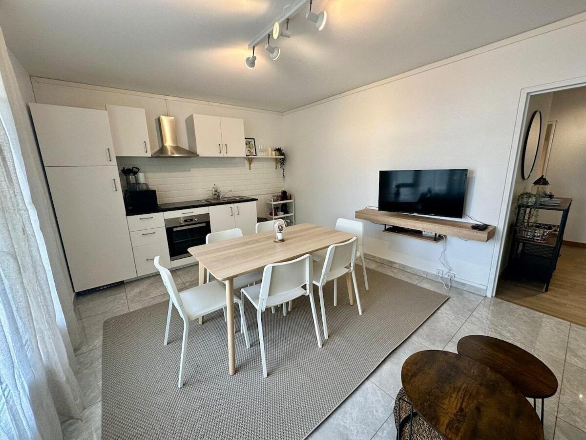 Ferienwohnung Au Coeur Du Quartier Taittinger Reims Exterior foto