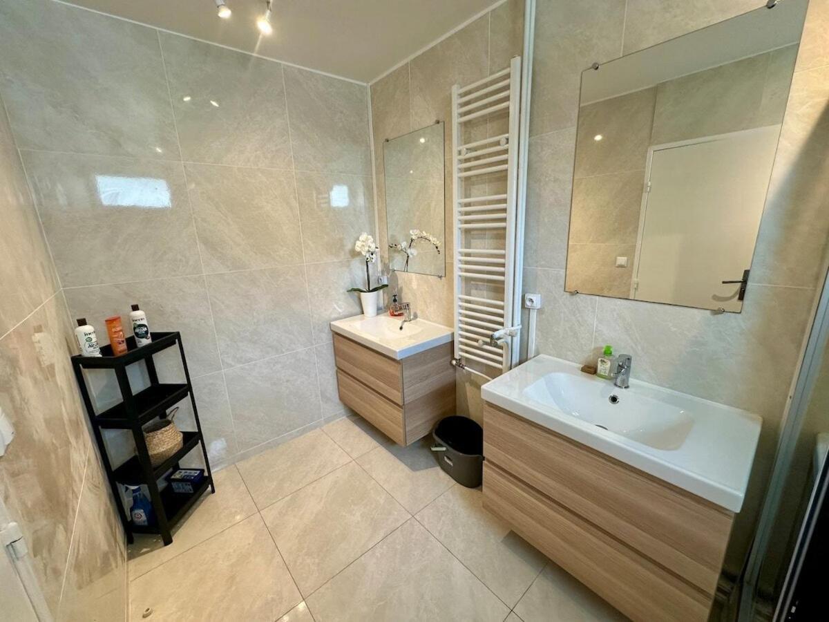 Ferienwohnung Au Coeur Du Quartier Taittinger Reims Exterior foto